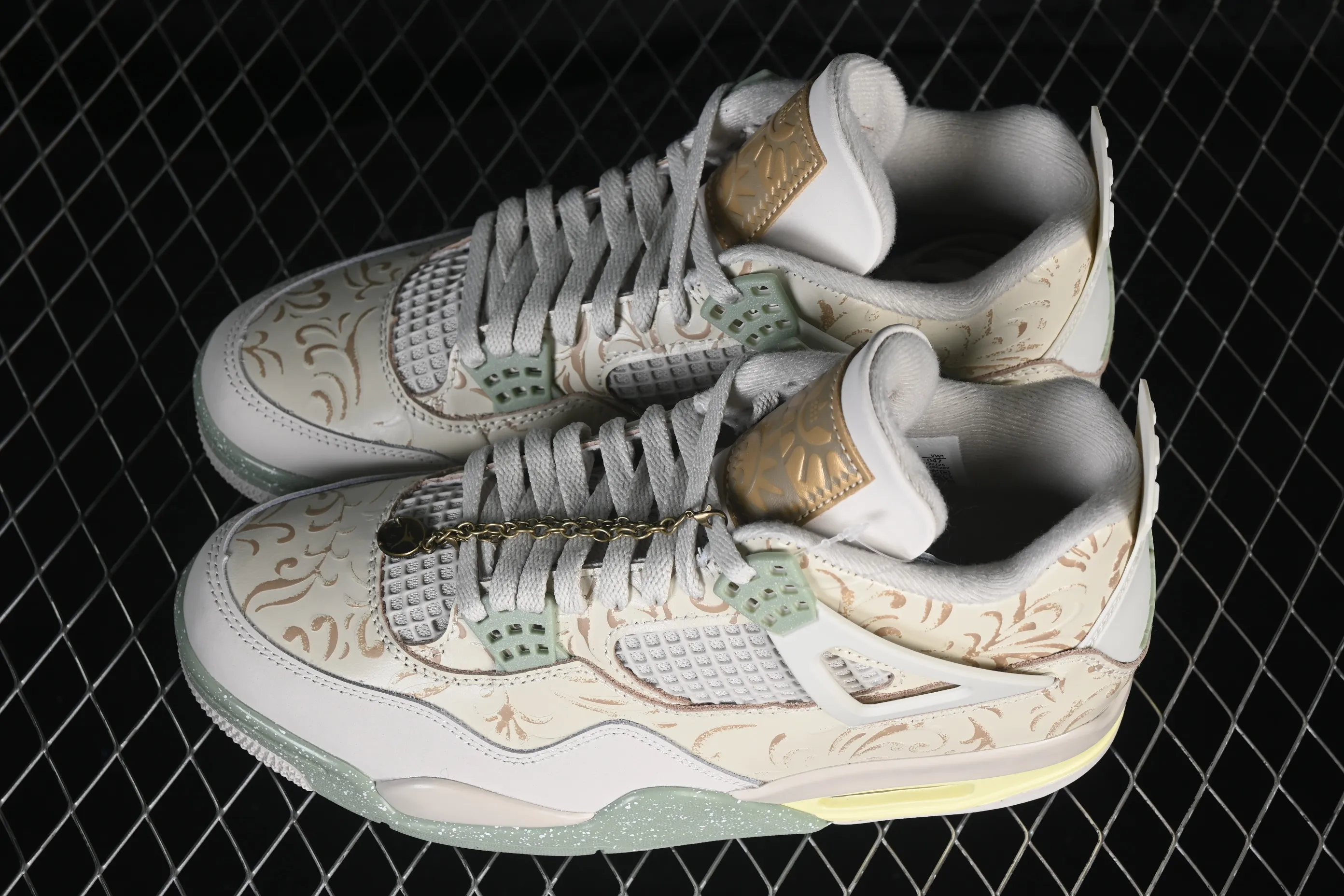 All categories Air Jordan Jordan series basketball shoes Air Jordan 4 Air Jordan 4 Retro "Somos Eternos" AJ4 Joe 4 Mexican Day of the Dead IM8116-047